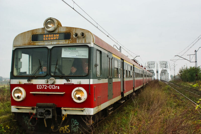 Here's why Poles don't use trains much European Data Journalism